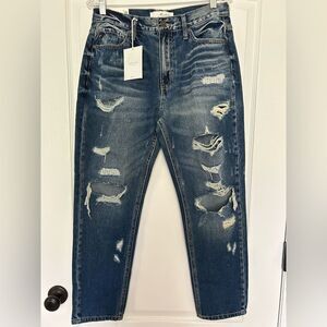 KanCan Women's High Rise Distressed Grunge  Relaxed Mom Blue Jeans Size 28 New